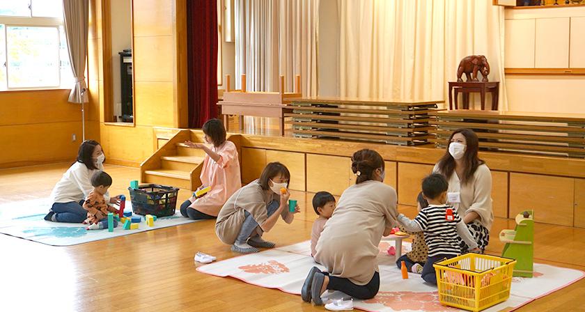 未就園児向け「パオちゃんクラブ」の様子