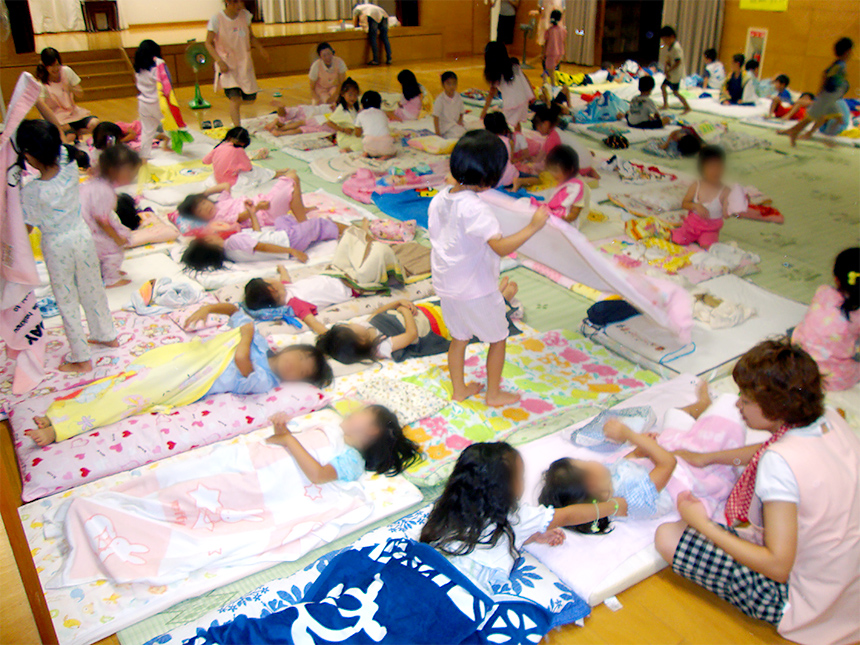 お泊まり会(年長クラスのみ)